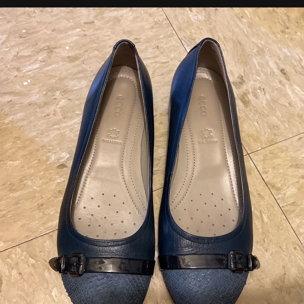 Ecco shoes